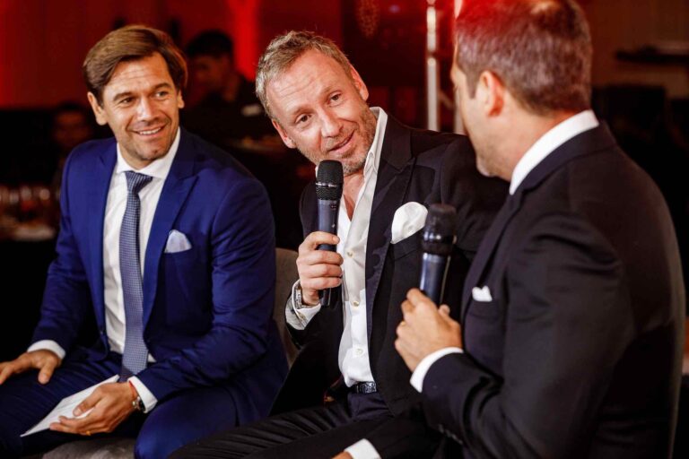 Animadores en aniversario